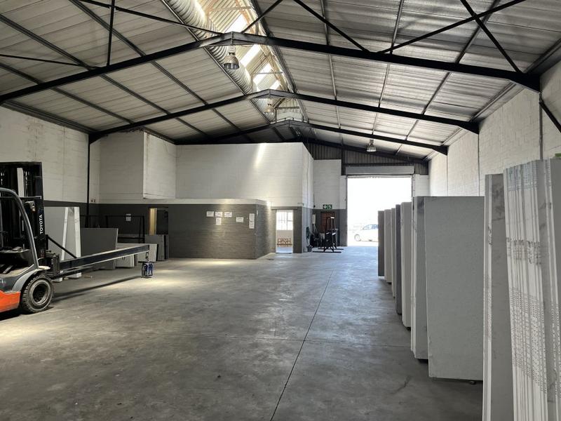 To Let commercial Property for Rent in Montague Gardens Western Cape